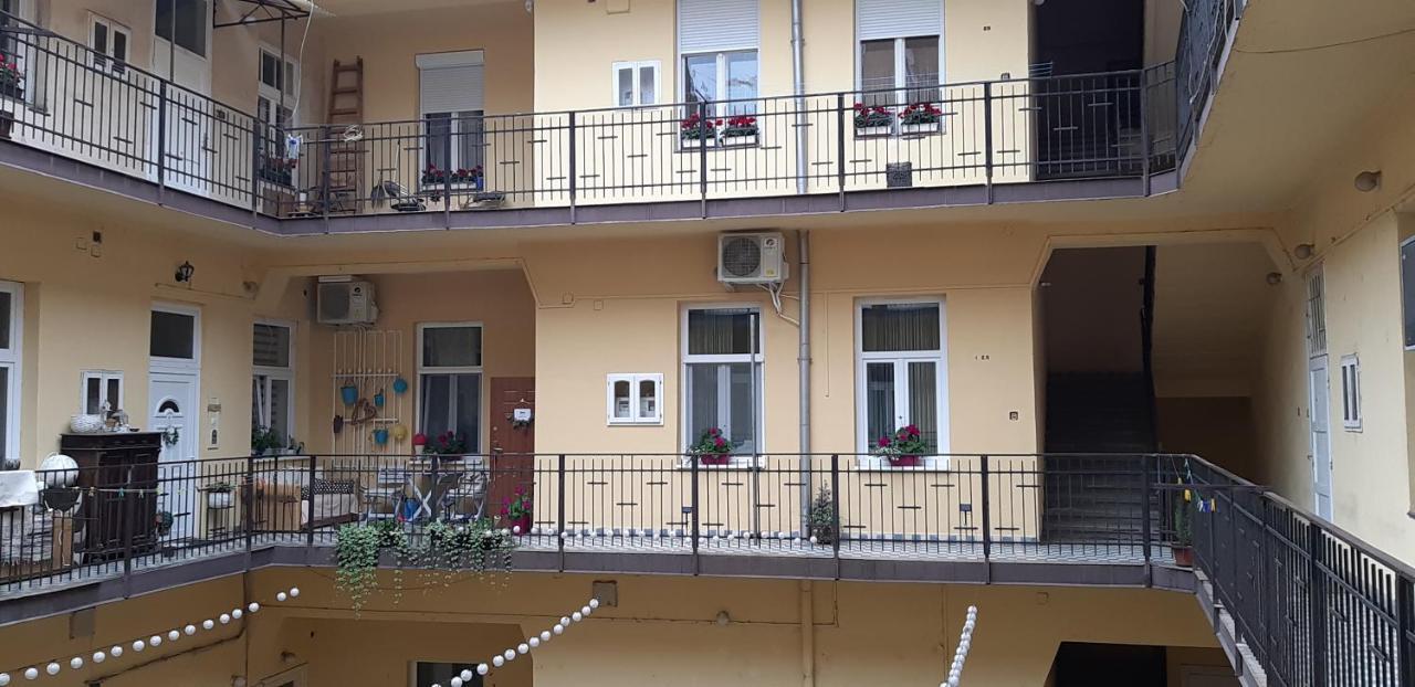 Hedi Apartman Miskolc Exterior photo